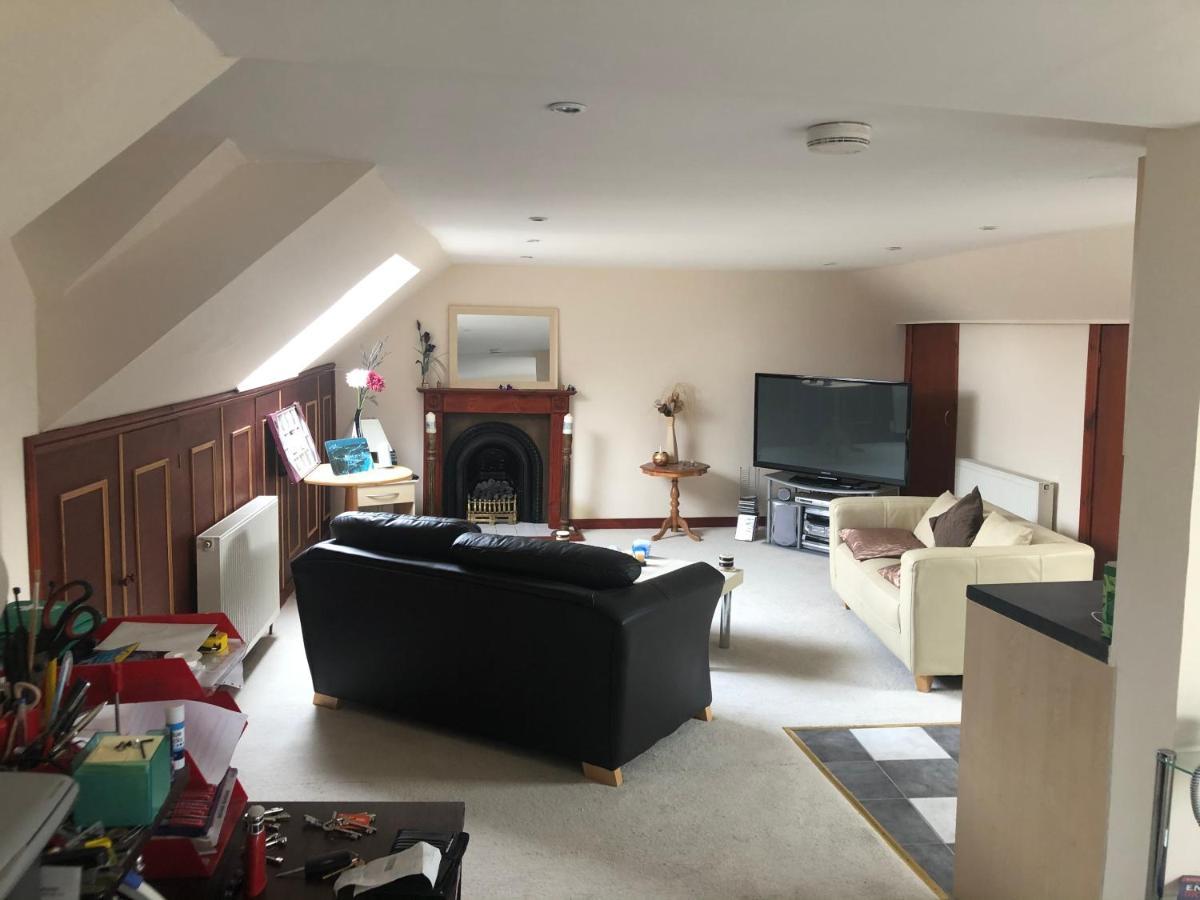 Executive Serviced Apartments 3 Forfar Exterior foto